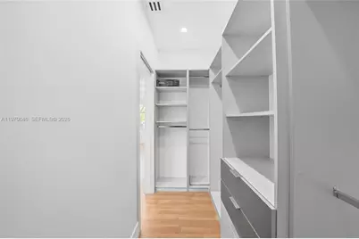 1887 Harbor View Cir, Weston, FL 33327 - Photo 23