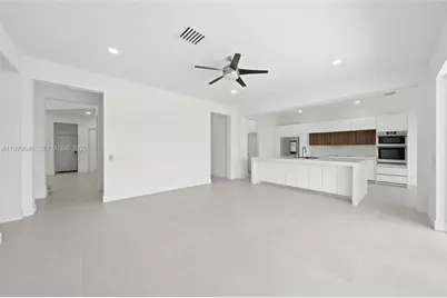 1887 Harbor View Cir, Weston, FL 33327 - Photo 53