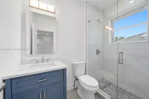 1887 Harbor View Cir, Weston, FL 33327 - Photo 37