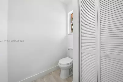 1887 Harbor View Cir, Weston, FL 33327 - Photo 29