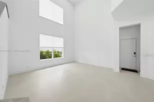 1887 Harbor View Cir, Weston, FL 33327 - Photo 3