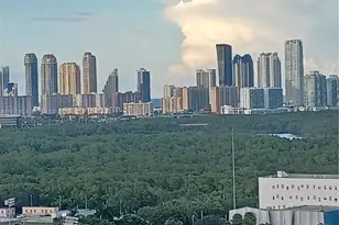 15051 Royal Oaks Ln, North Miami, FL 33181 - Photo 9