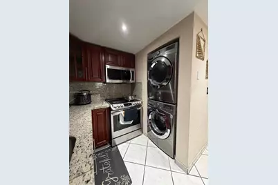 10090 NW 80th Ct #1206, Hialeah Gardens, FL 33016 - Photo 7