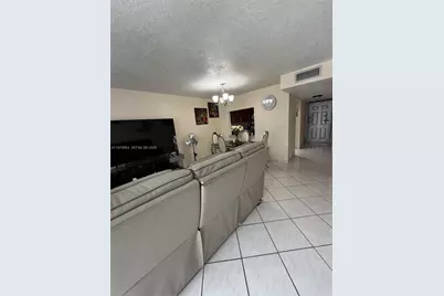 10090 NW 80th Ct #1206, Hialeah Gardens, FL 33016 - Photo 9
