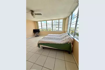 2150 Sans Souci Blvd #B811, North Miami, FL 33181 - Photo 9
