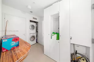 50 South Pointe Dr, Miami Beach, FL 33139 - Photo 27