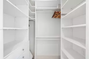 50 South Pointe Dr, Miami Beach, FL 33139 - Photo 21