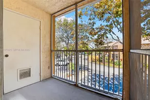 401 SE 10th St, Dania Beach, FL 33004 - Photo 25