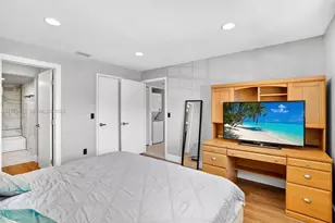 401 SE 10th St, Dania Beach, FL 33004 - Photo 17