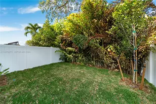 4789 NW 1st St, Miami, FL 33126 - Photo 27