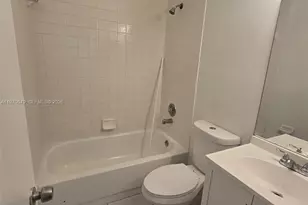 9808 Hammocks Blvd, Miami, FL 33196 - Photo 41