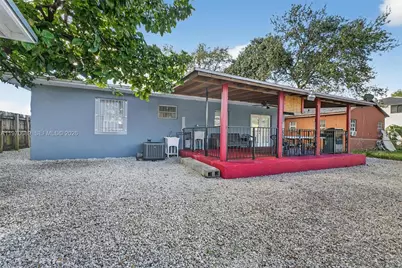 2741 NW 43rd Ter, Miami, FL 33142 - Photo 15