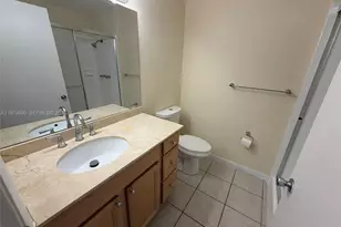 2091 NW 96th Terrace, Pembroke Pines, FL 33024 - Photo 15