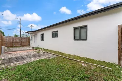 6161 NE 7th Ave #., Oakland Park, FL 33334 - Photo 23