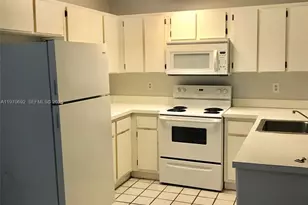 9810 Hammocks Blvd, Miami, FL 33196 - Photo 25