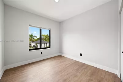 120 NW 5th Ave #120, Hallandale Beach, FL 33009 - Photo 17