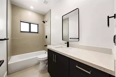 120 NW 5th Ave #120, Hallandale Beach, FL 33009 - Photo 15