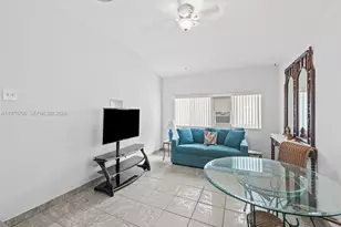 926 Hollywood Blvd, Hollywood, FL 33019 - Photo 3