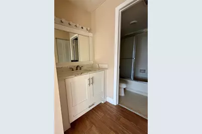 201 Lake Pointe Dr #202, Oakland Park, FL 33309 - Photo 11