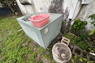 521 NW 189th Terrace, Miami Gardens, FL 33169 - Photo 31