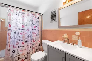 1021 SW 31st Ave, Fort Lauderdale, FL 33312 - Photo 17