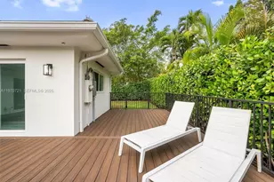 1001 NE 86th St, Miami, FL 33138 - Photo 31