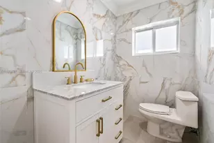 1001 NE 86th St, Miami, FL 33138 - Photo 19