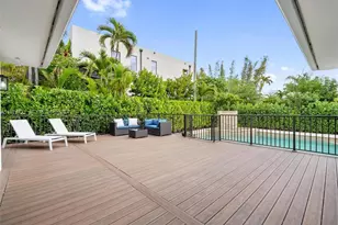 1001 NE 86th St, Miami, FL 33138 - Photo 29