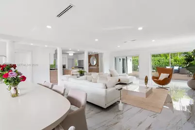 1001 NE 86th St, Miami, FL 33138 - Photo 11