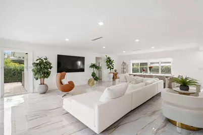 1001 NE 86th St, Miami, FL 33138 - Photo 13