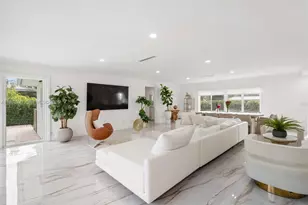 1001 NE 86th St, Miami, FL 33138 - Photo 13