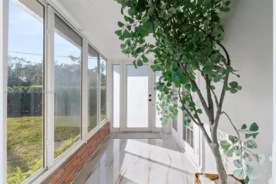 1001 NE 86th St, Miami, FL 33138 - Photo 5