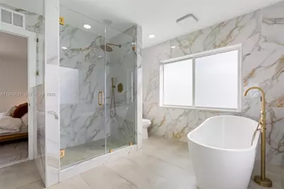 1001 NE 86th St, Miami, FL 33138 - Photo 23