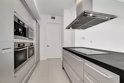 18201 Collins Ave #4808, Sunny Isles Beach, FL 33160 - Photo 17