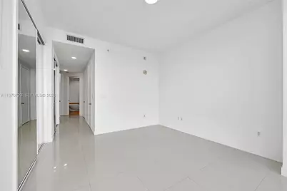 18201 Collins Ave #4808, Sunny Isles Beach, FL 33160 - Photo 31