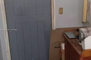 2215 Wiley St, Hollywood, FL 33020 - Photo 15