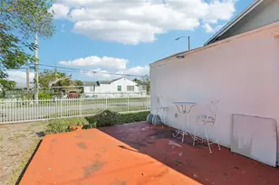 6402 NW 8th Ave, Miami, FL 33150 - Photo 27