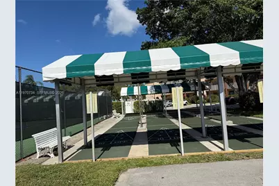 2721 N Pine Island Rd #202, Sunrise, FL 33322 - Photo 11