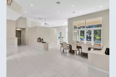 2756 Meadowood Dr #2756, Weston, FL 33332 - Photo 23