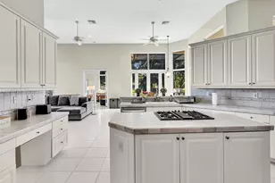 2756 Meadowood Dr, Weston, FL 33332 - Photo 57