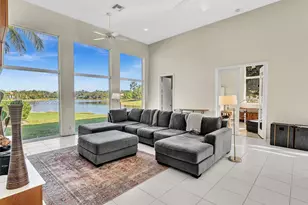 2756 Meadowood Dr, Weston, FL 33332 - Photo 1