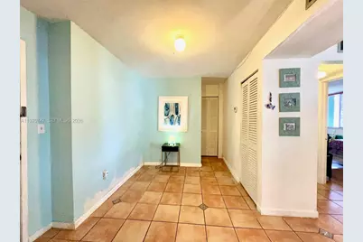 1658 Bay Rd #203, Miami Beach, FL 33139 - Photo 29