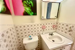 1658 Bay Rd, Miami Beach, FL 33139 - Photo 11