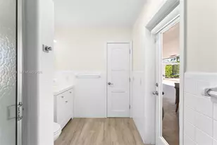 1525 Diplomat Pkwy, Hollywood, FL 33019 - Photo 9