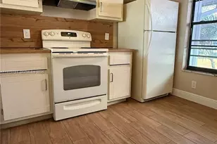 201 Lake Pointe Dr, Oakland Park, FL 33309 - Photo 7