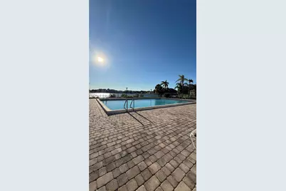 201 Lake Pointe Dr #202, Oakland Park, FL 33309 - Photo 19