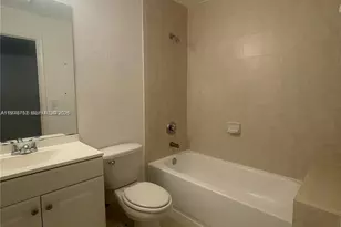 2744 SE 15th Pl, Homestead, FL 33035 - Photo 11