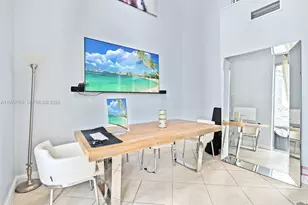1050 Brickell Ave, Miami, FL 33131 - Photo 15