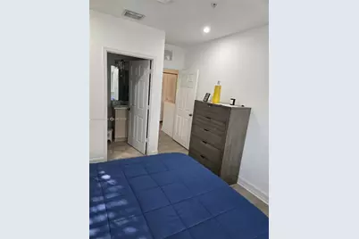 7985 NW 8th St #100A, Miami, FL 33126 - Photo 9