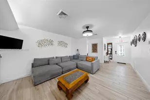 911 N Park Rd, Hollywood, FL 33021 - Photo 9